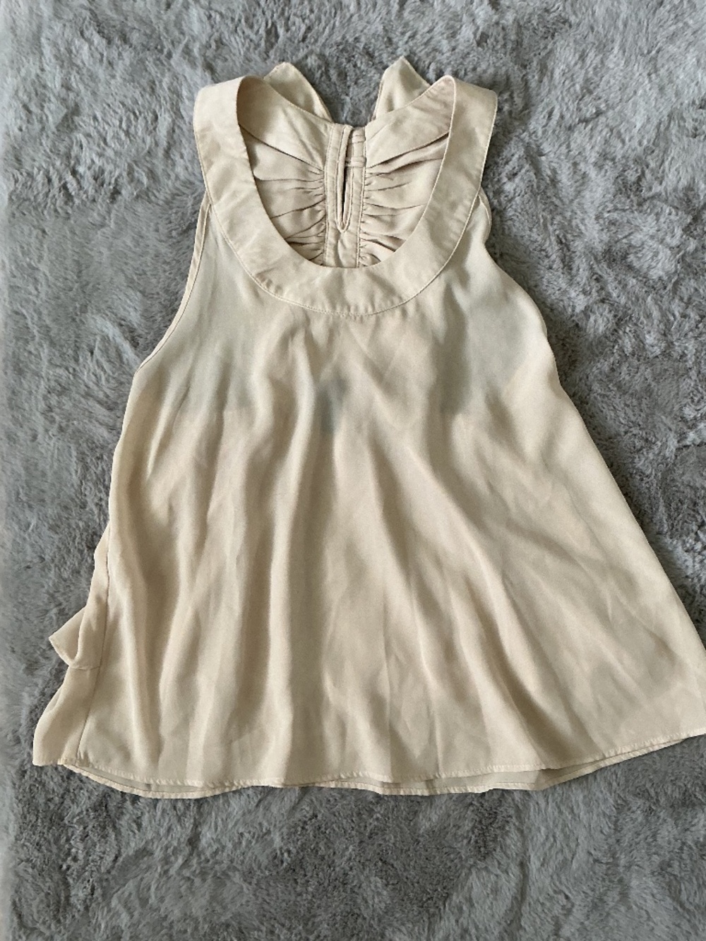 Cream tank top, size medium